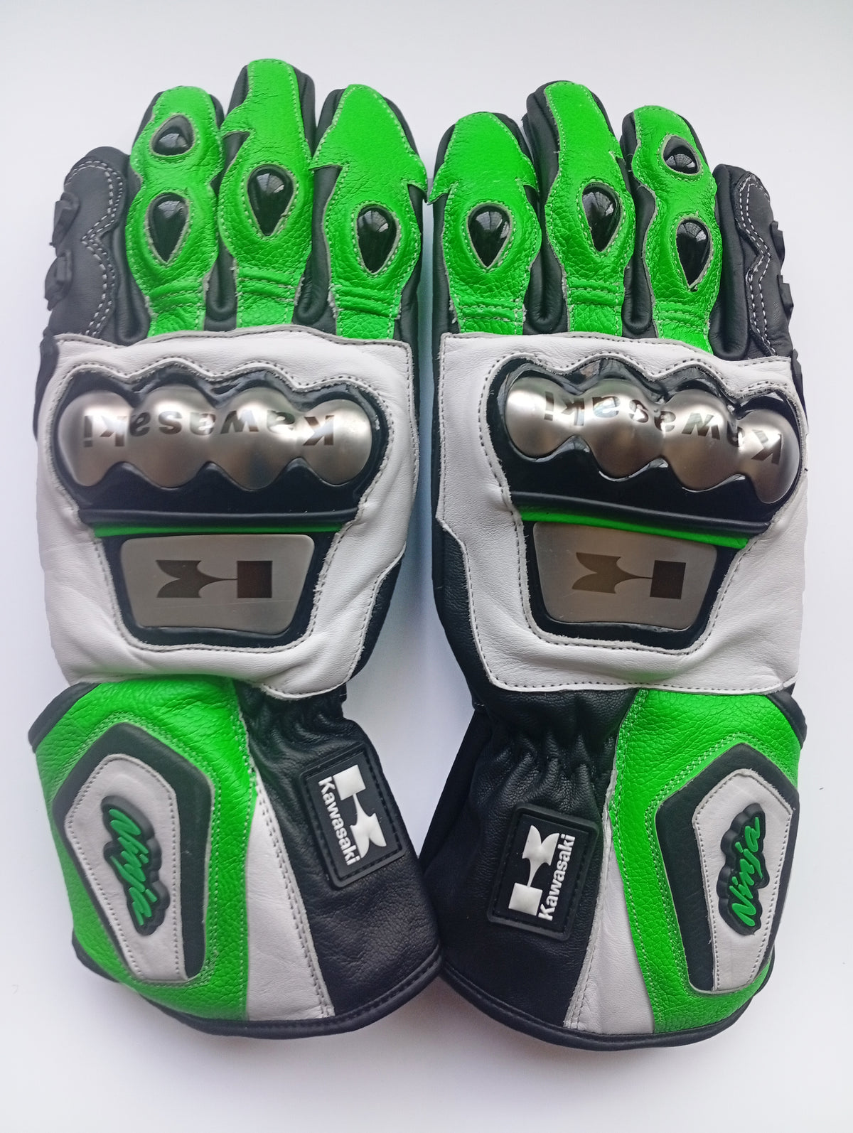 Leather Motorbike Riding Gloves – Sport & Track Gloves